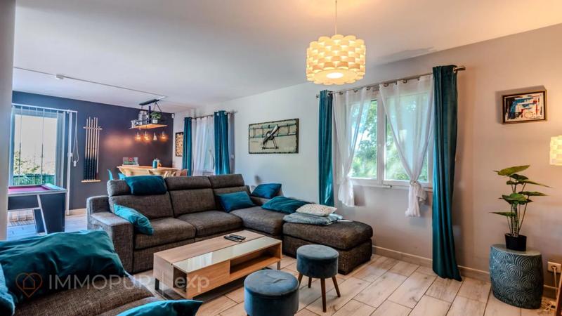 Maison - 164 m² - 5 pièces