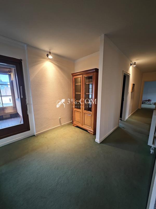 Maison - 293 m² - 12 pièces