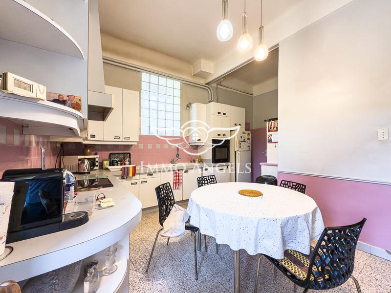 Maison ancienne - 362 m² - 10 pièces