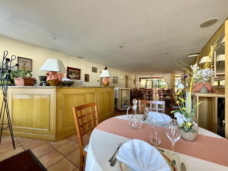 Immeuble - 991 m² - 20 pièces