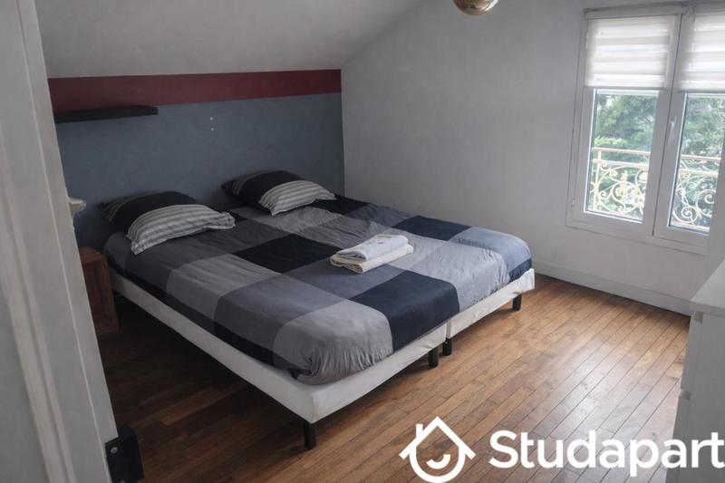 Chambre - 9 m² - 1 pièce