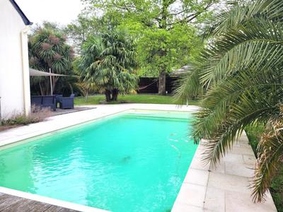 Maison - 148 m² - 7 pièces