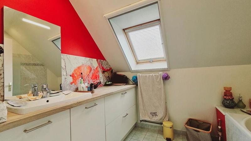 Maison - 147 m² - 6 pièces