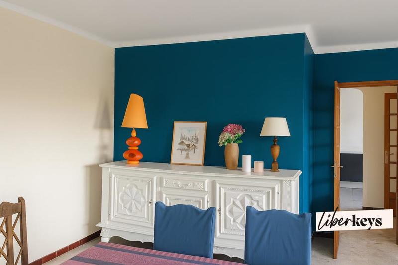 Maison - 256 m² - 6 pièces