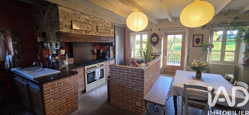 Maison - 167 m² - 6 pièces