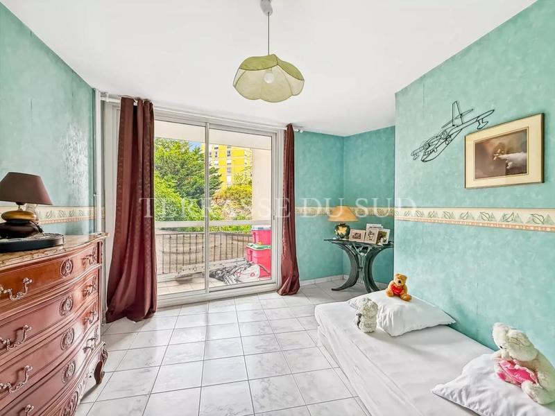 Appartement - 135 m² - 7 pièces