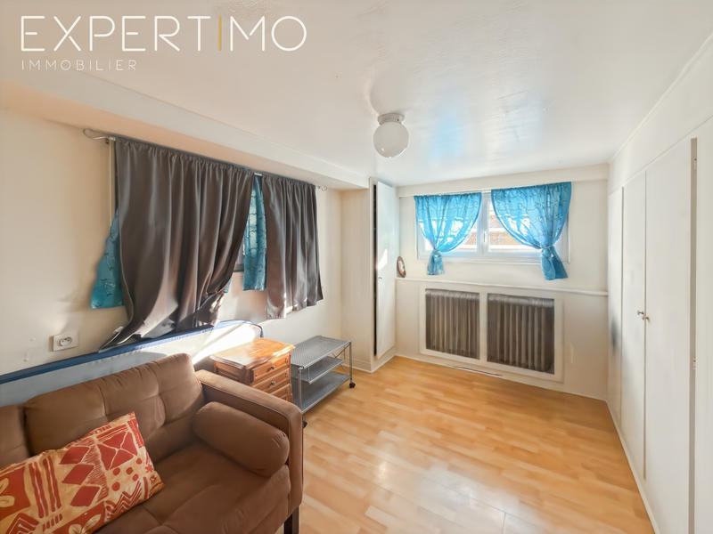 Maison - 106 m² - 6 pièces