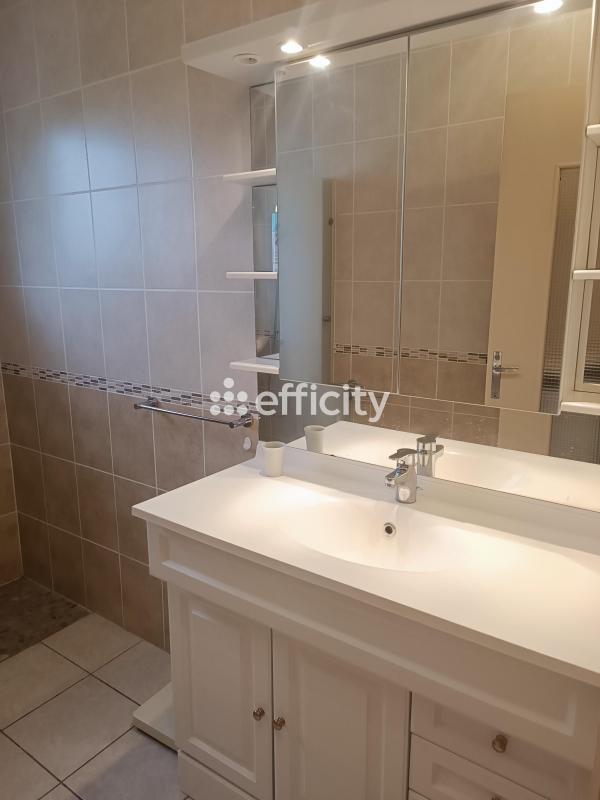 Maison de ville - 139 m² - 7 pièces