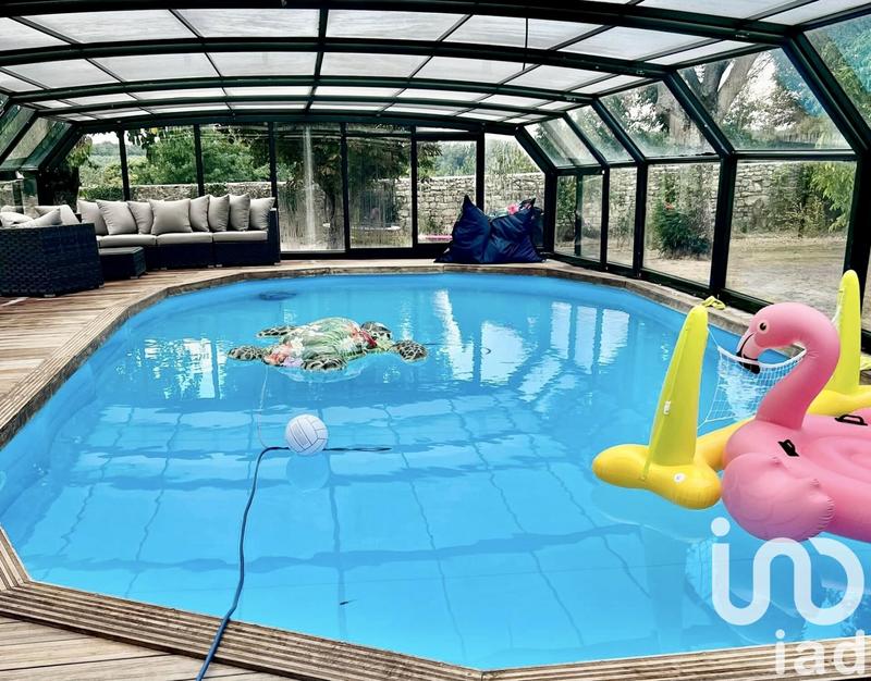 Maison - 450 m² - 10 pièces