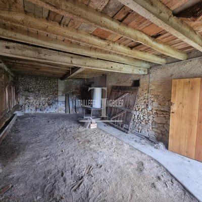Maison ancienne - 93 m² - 2 pièces