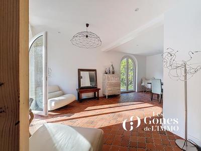 Maison - 121 m² - 5 pièces