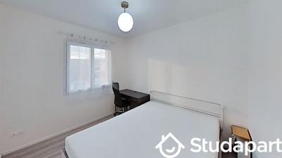 Chambre - 118 m² - 1 pièce