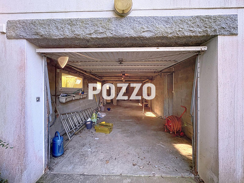 Maison - 180 m² - 7 pièces