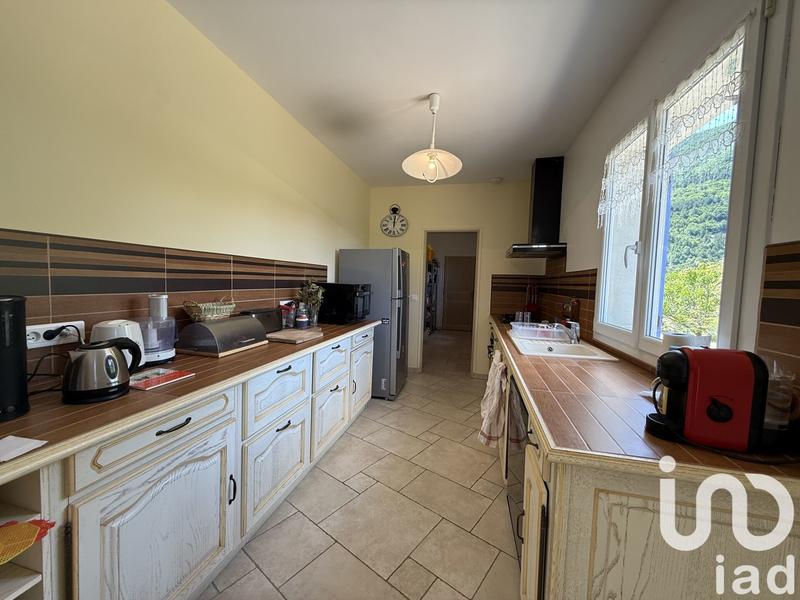 Maison - 143 m² - 5 pièces