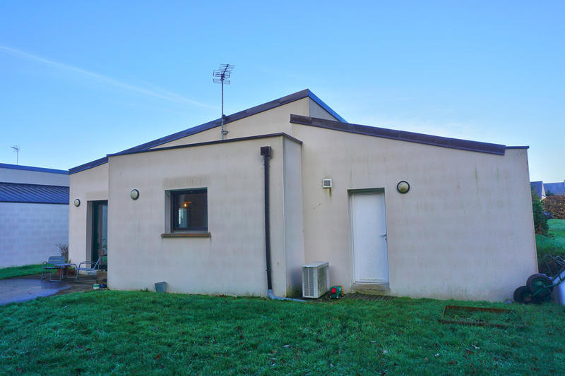 Maison - 102 m² - 4 pièces