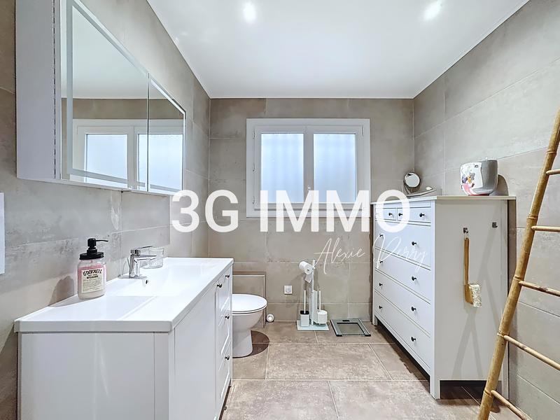 Maison - 106 m² - 4 pièces