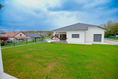 Maison - 187 m² - 5 pièces