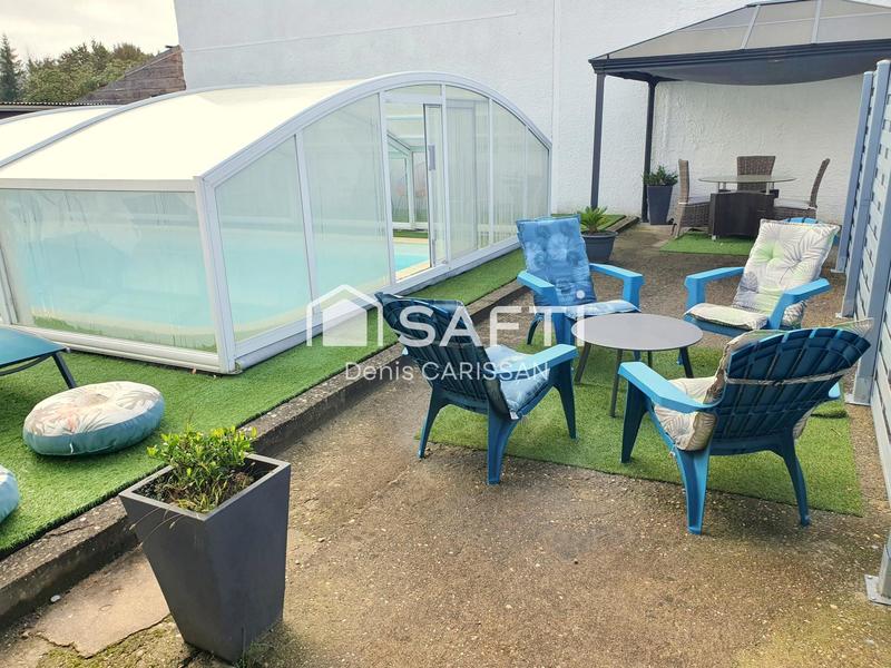 Maison - 269 m² - 7 pièces