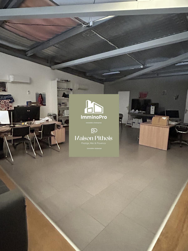 Local commercial - 225 m²