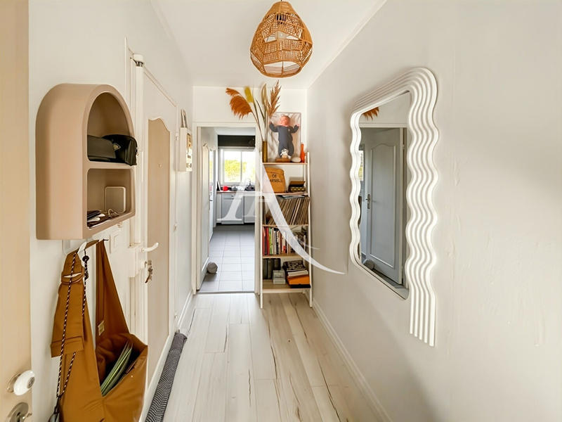 Appartement - 65 m² - 3 pièces