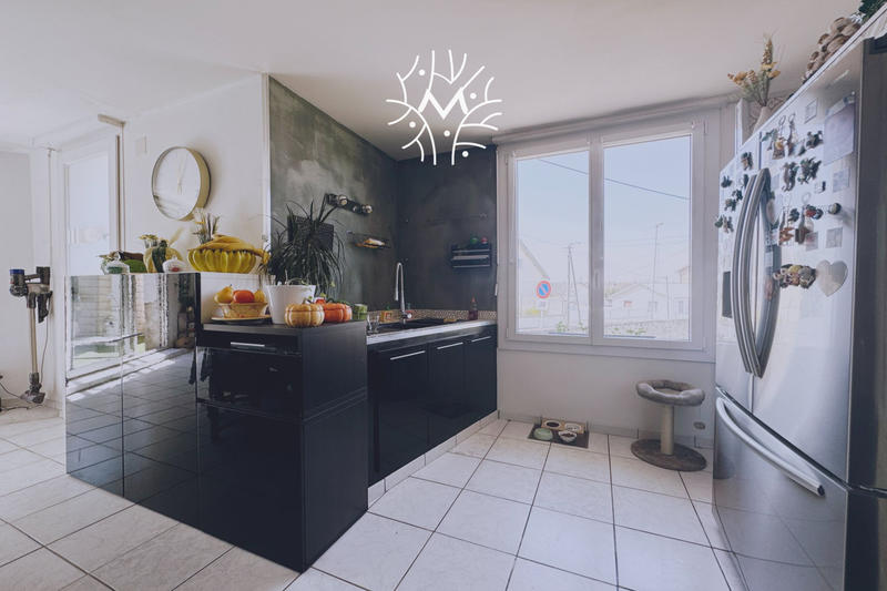 Maison - 188 m² - 6 pièces