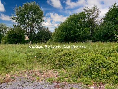 Terrain constructible - 2 141 m²