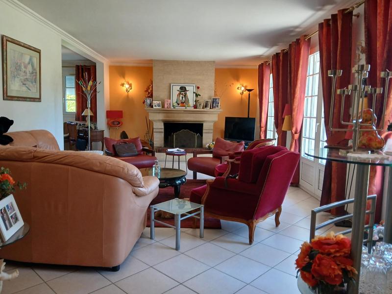 Maison - 159 m² - 5 pièces