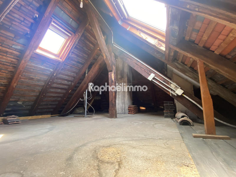 Maison - 137 m² - 5 pièces