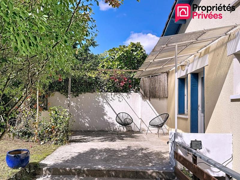 Maison - 171 m² - 6 pièces