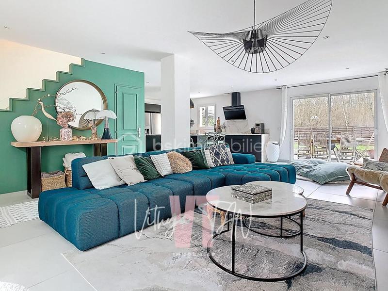 Maison - 160 m² - 7 pièces