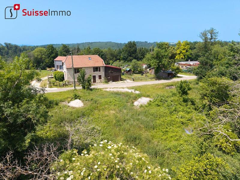 Terrain constructible - 3 045 m²