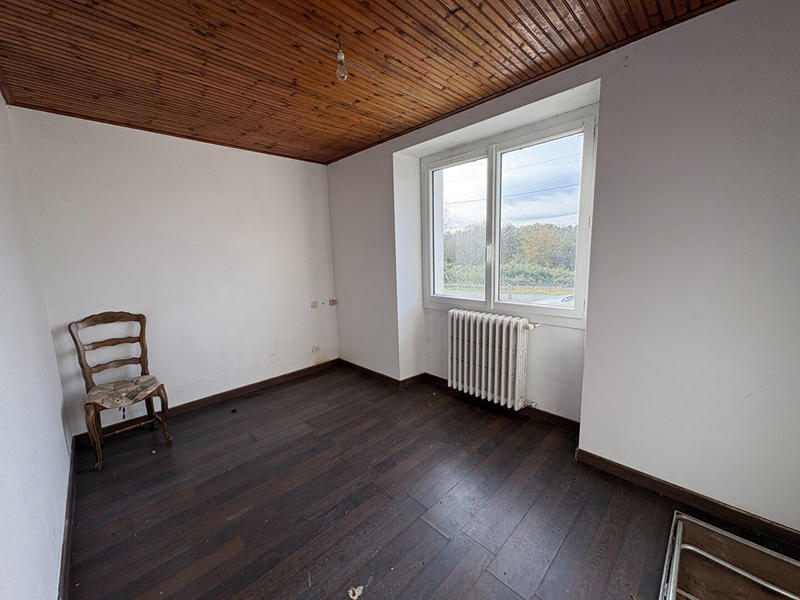 Maison - 80 m² - 6 pièces