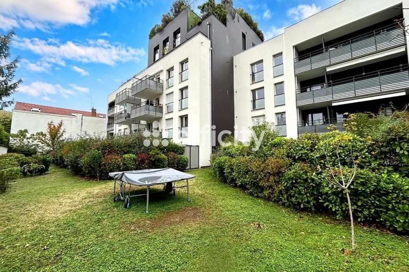 Appartement - 64 m² - 3 pièces