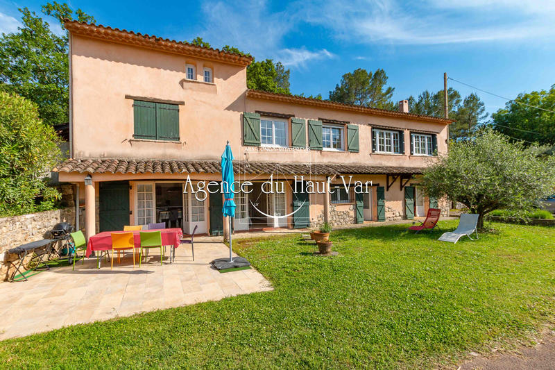 Villa - 230 m² - 7 pièces