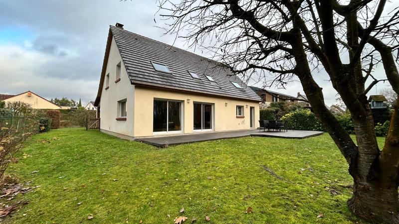 Maison - 170 m² - 6 pièces