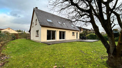 Maison - 170 m² - 6 pièces