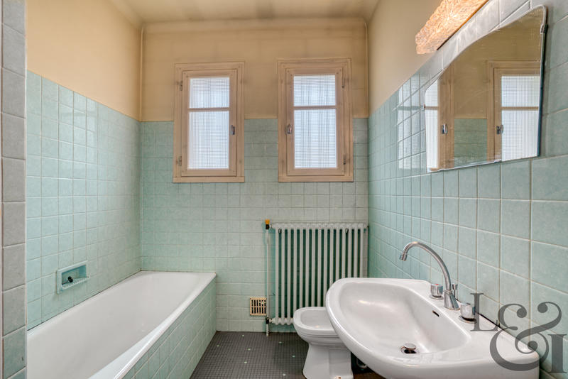 Maison - 169 m² - 7 pièces