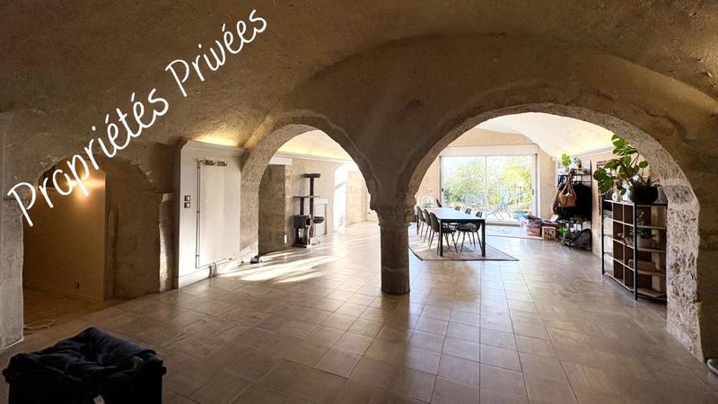 Appartement - 172 m² - 5 pièces