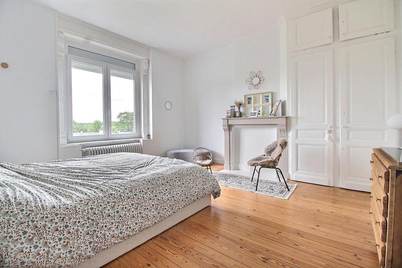 Maison - 292 m² - 8 pièces