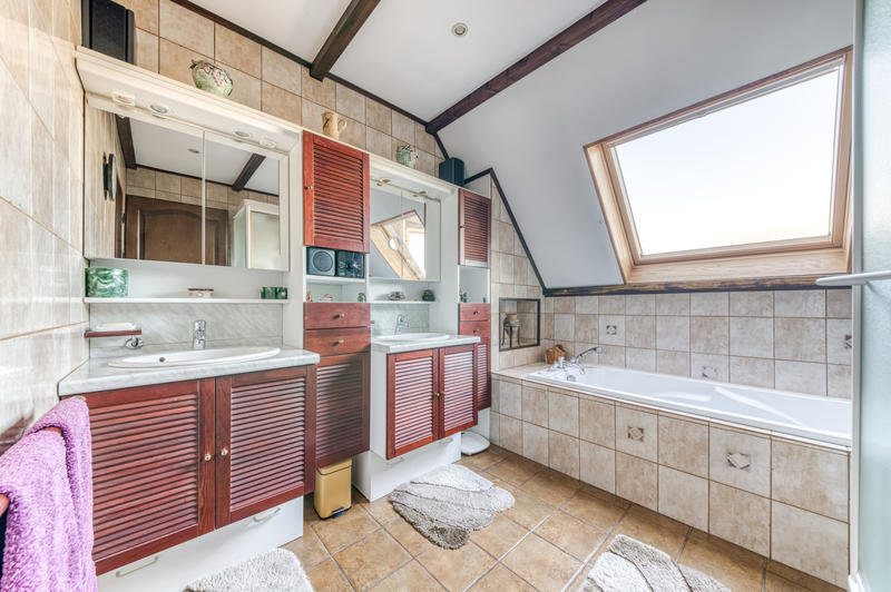 Maison - 91 m² - 4 pièces