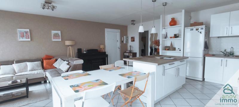 Appartement - 92 m² - 4 pièces