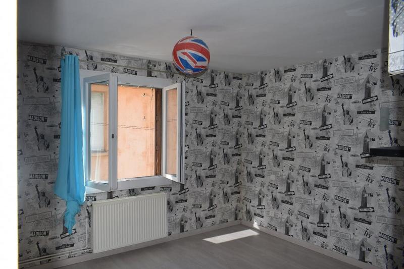 Maison - 93 m² - 6 pièces