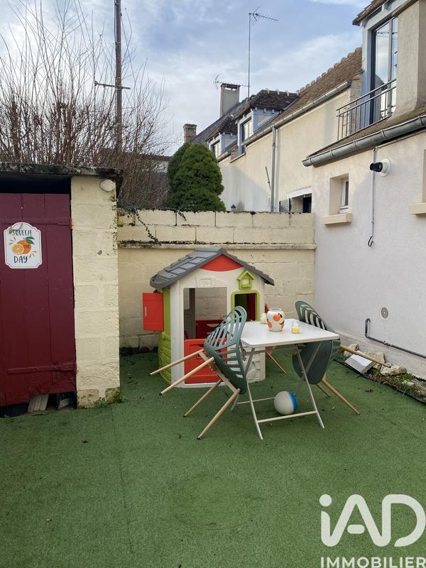 Maison - 110 m² - 5 pièces