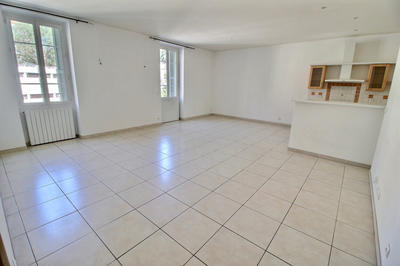 Appartement - 103 m² - 4 pièces