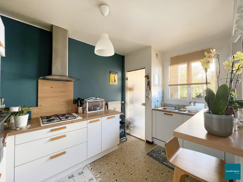 Appartement - 75 m² - 3 pièces