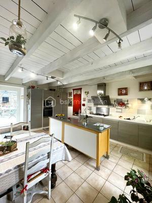 Maison en pierre - 280 m² - 12 pièces