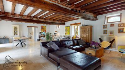 Maison ancienne - 246 m² - 8 pièces