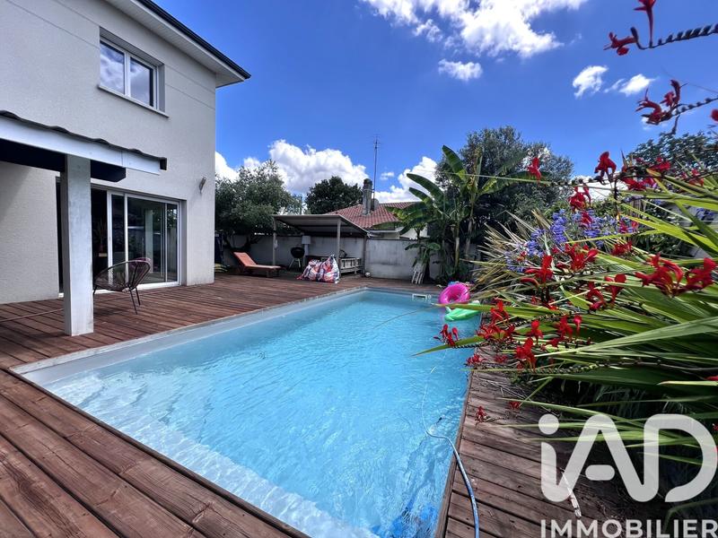 Maison - 135 m² - 5 pièces