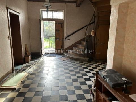 Maison - 598 m² - 20 pièces