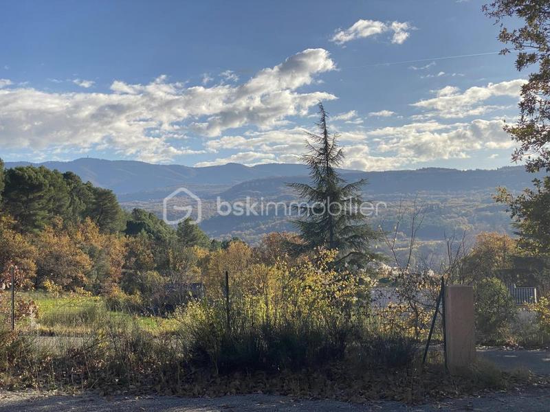 Maison traditionnelle - 133 m² - 6 pièces